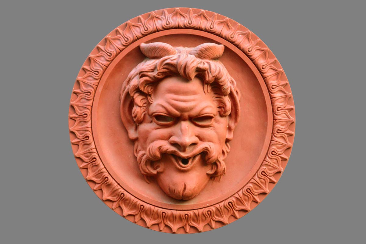 Skulpturenfundus-Reliefs-&-Ornamente-Wasserspeier-Sanssouci-3