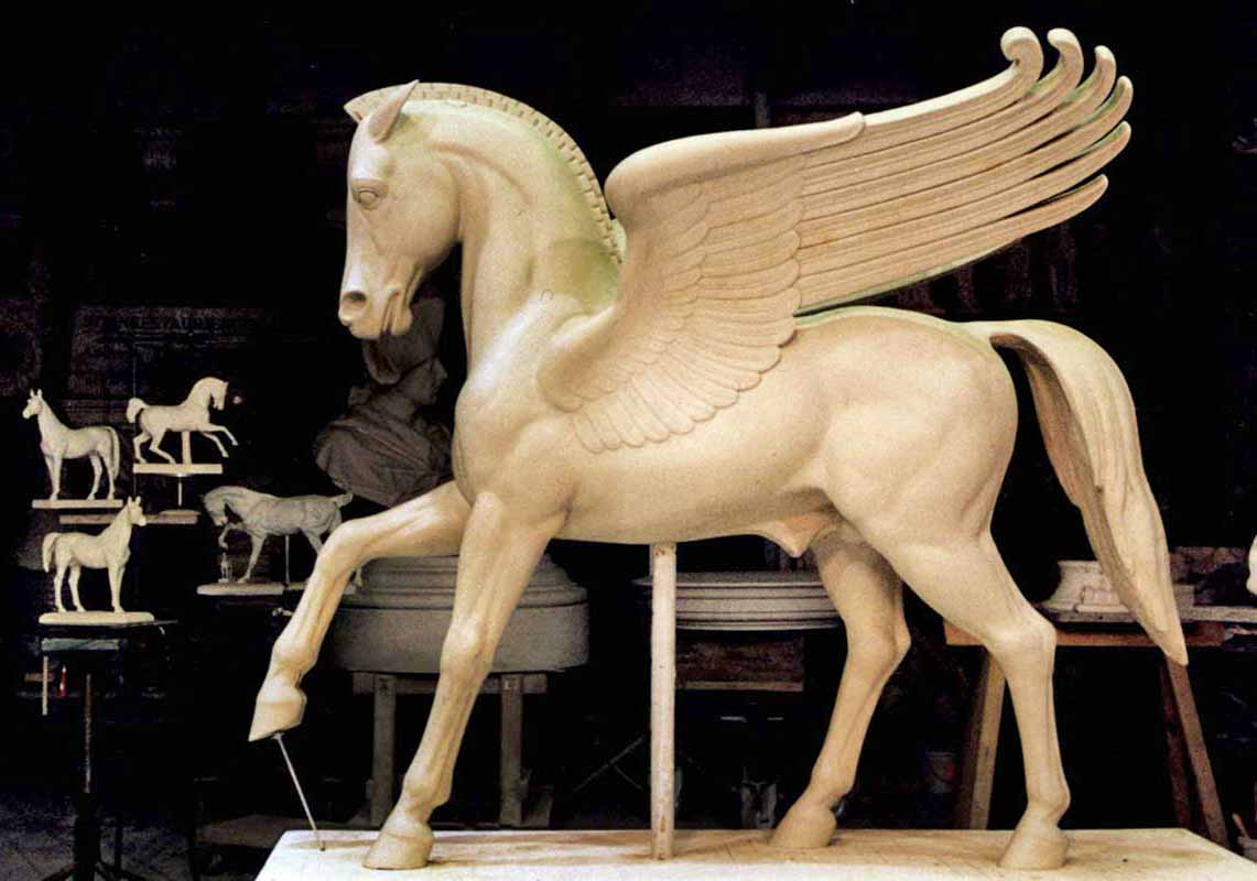 008-Skulpturenfundus-Pegasus-Tonmodell-cut
