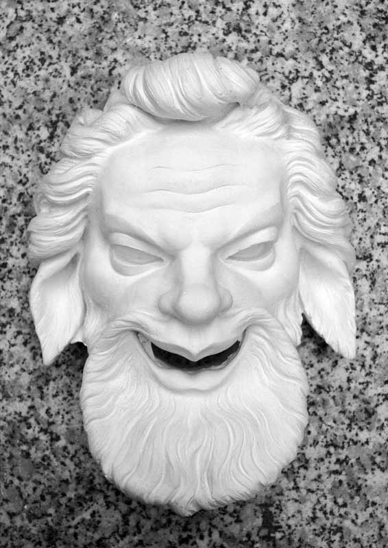 Skulpturenfundus-Reliefs-&-Ornamente-Wasserspeier-Faunkopf-cut